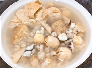 si shen soup with lionmane mushrooms and chinese barley